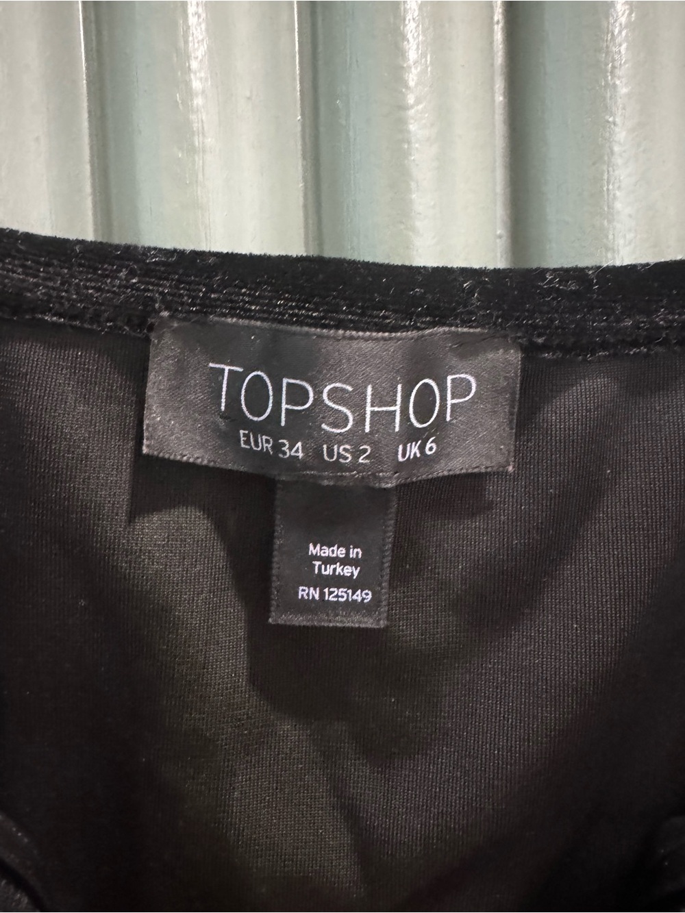 Topshop Black Floral-Appliqué V-Neck Bodysuit - Picture 4 of 5
